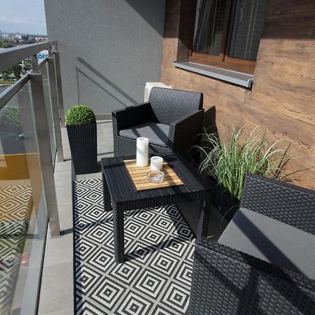 Vip Apartament ジェシュフ エクステリア 写真