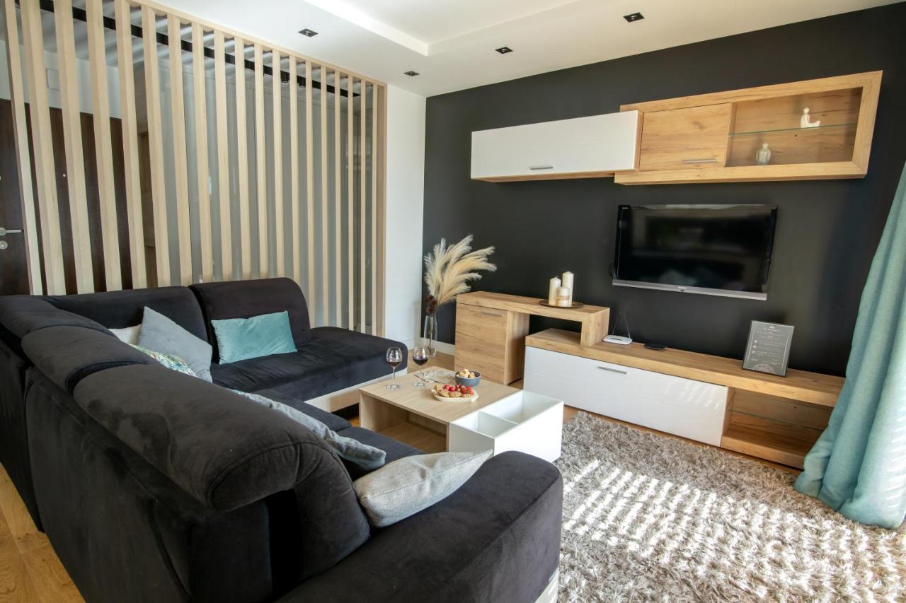 Vip Apartament ジェシュフ エクステリア 写真